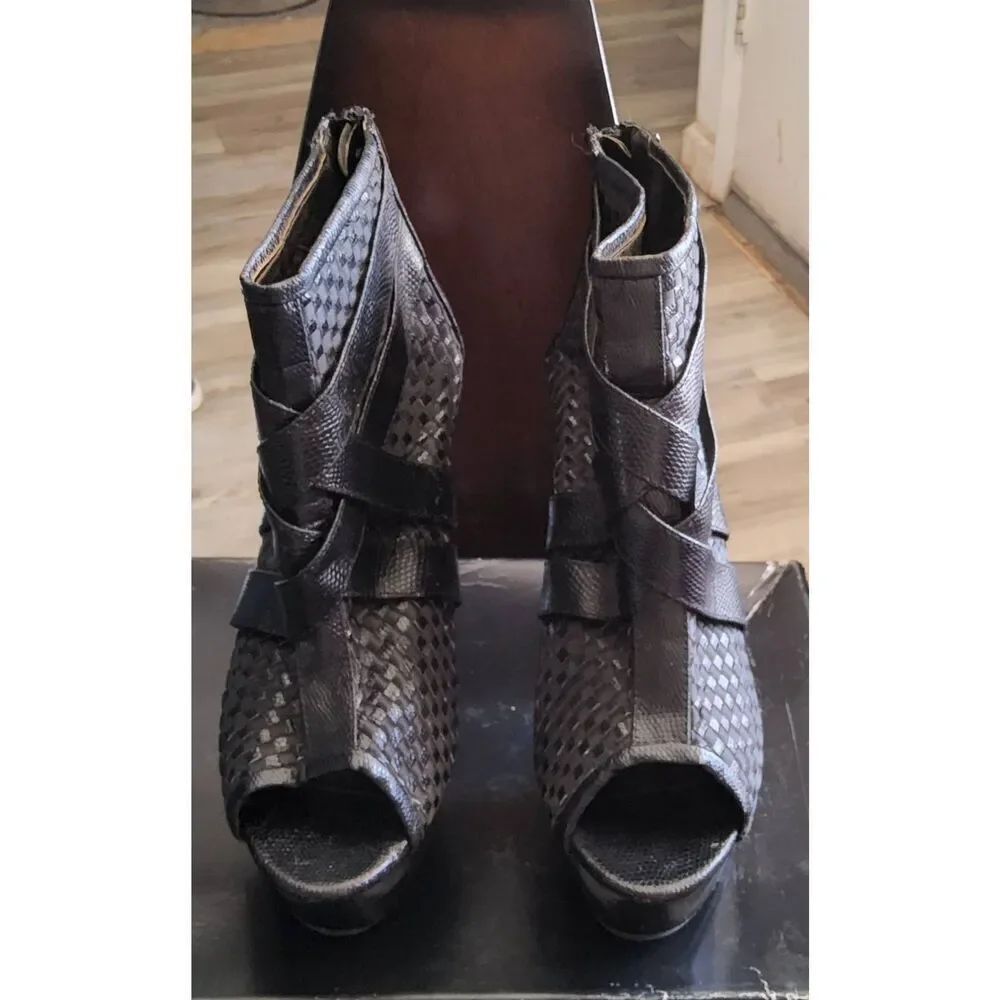 Women's ELLIE-602-Mono Black Weave Design Peep Toe Stiletto Platform Heels #9